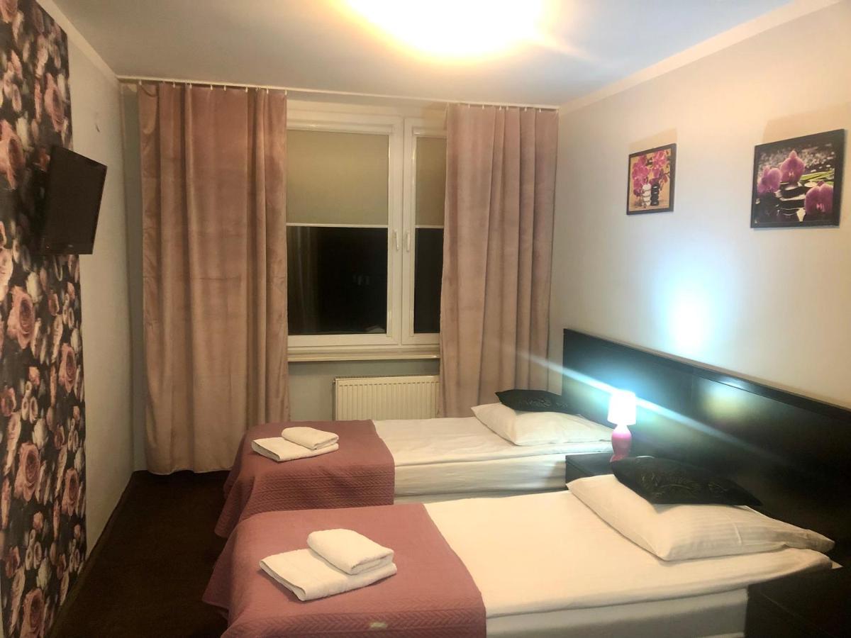 Hotel Sosnowe Zacisze Kleosin Esterno foto